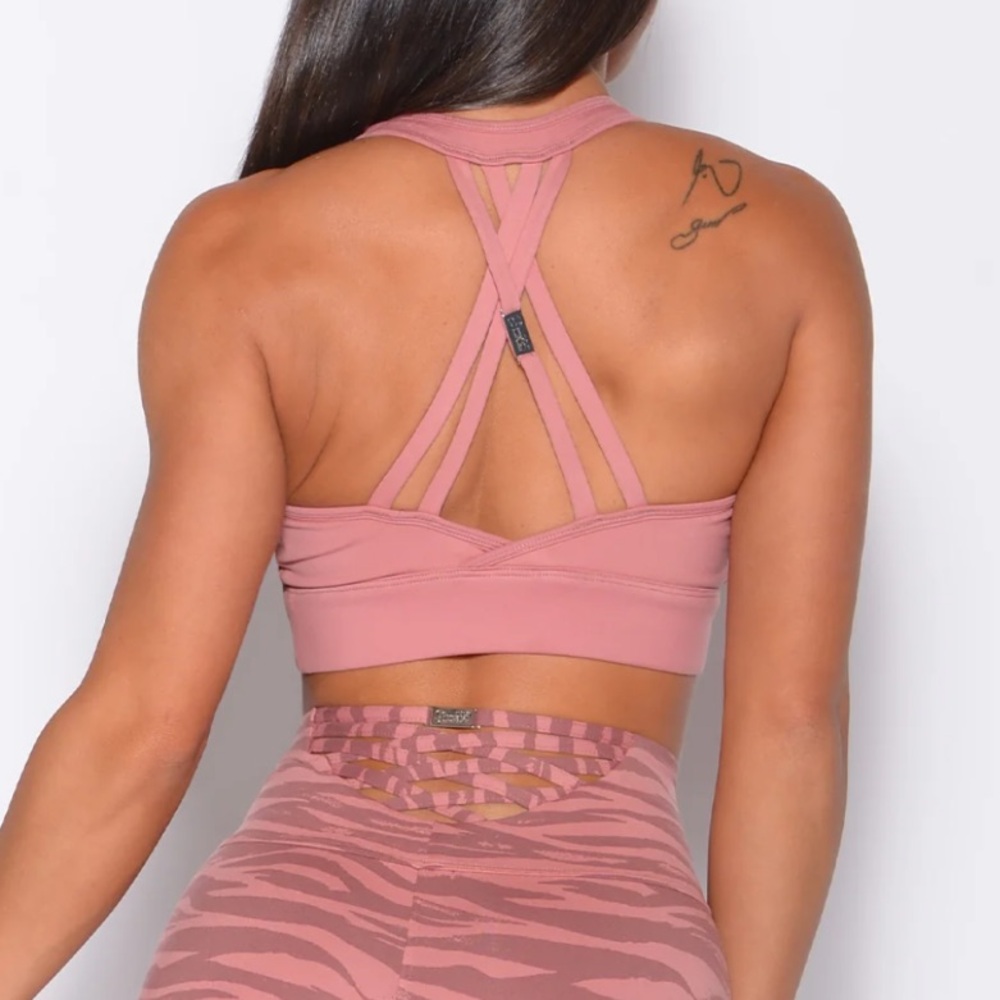 Bombshell Sportswear Rival Sports Bra in Solid Blush